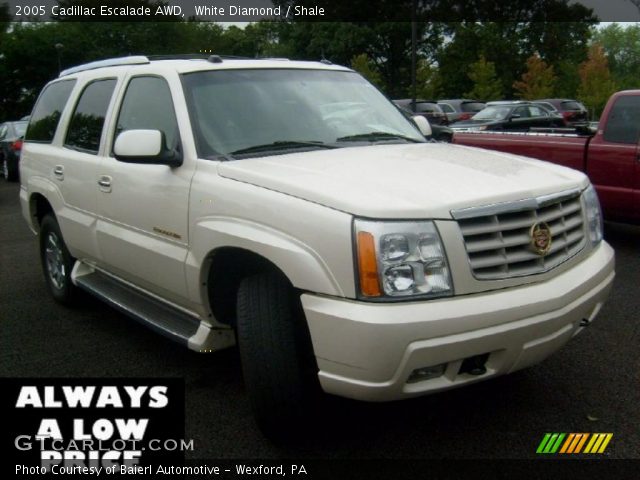 2005 Cadillac Escalade AWD in White Diamond