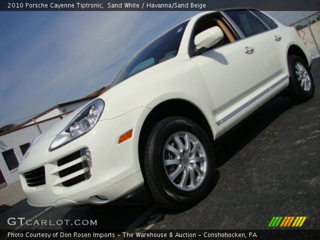 2010 Porsche Cayenne Tiptronic in Sand White