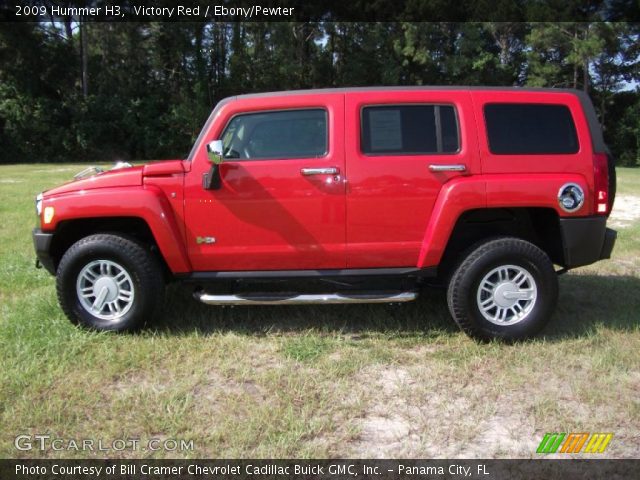 2009 Hummer H3  in Victory Red