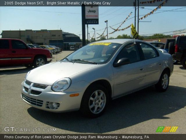 2005 Dodge Neon SXT in Bright Silver Metallic