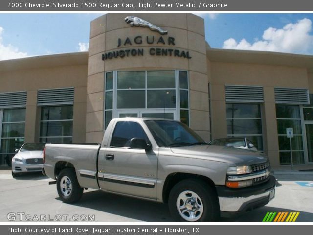 2000 Chevrolet Silverado 1500 Regular Cab in Light Pewter Metallic