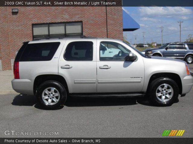 2009 GMC Yukon SLT 4x4 in Silver Birch Metallic