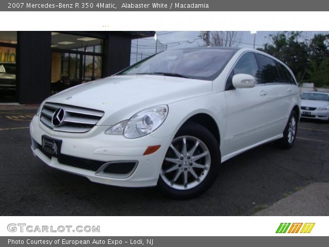 2007 Mercedes-Benz R 350 4Matic in Alabaster White