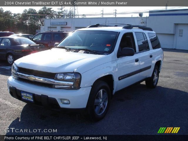 2004 Chevrolet TrailBlazer EXT LS 4x4 in Summit White