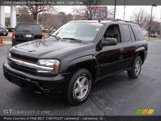 2006 Chevrolet TrailBlazer LS 4x4 in Black