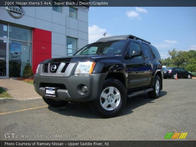 2006 Nissan Xterra S 4x4 in Super Black