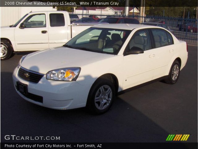 2008 Chevrolet Malibu Classic LS Sedan in White