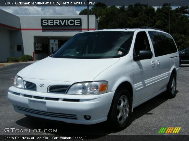2002 Oldsmobile Silhouette GLS in Arctic White