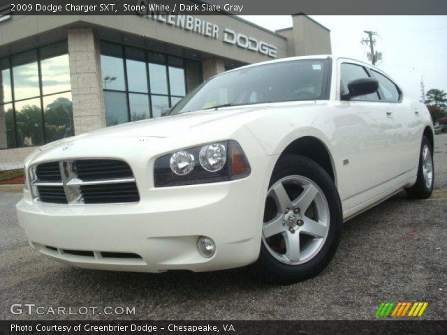 2009 Dodge Charger SXT in Stone White