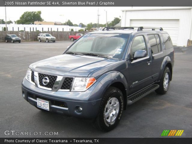 2005 Nissan Pathfinder SE 4x4 in Silverton Blue Pearl