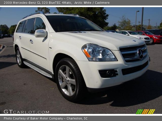 2009 Mercedes-Benz GL 320 BlueTEC 4Matic in Arctic White