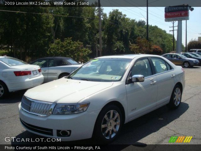 2009 Lincoln MKZ Sedan in White Suede