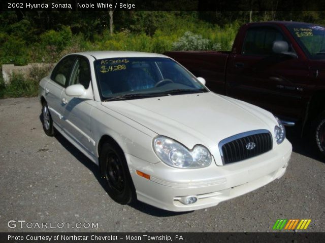 2002 Hyundai Sonata  in Noble White