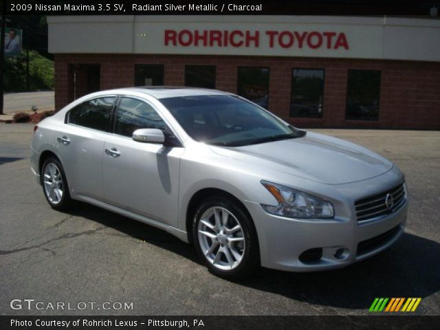 2009 Nissan Maxima 3.5 SV in Radiant Silver Metallic