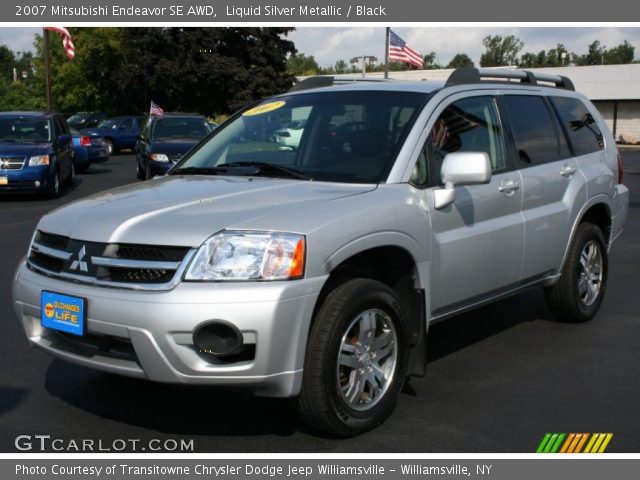 2007 Mitsubishi Endeavor SE AWD in Liquid Silver Metallic