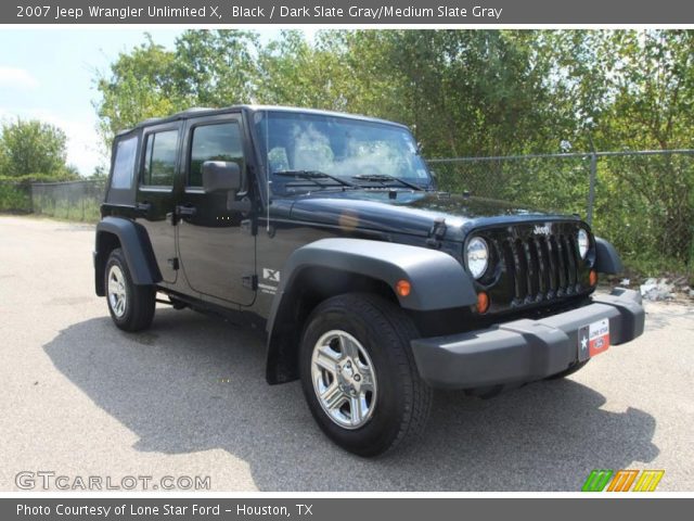 2007 Jeep Wrangler Unlimited X in Black