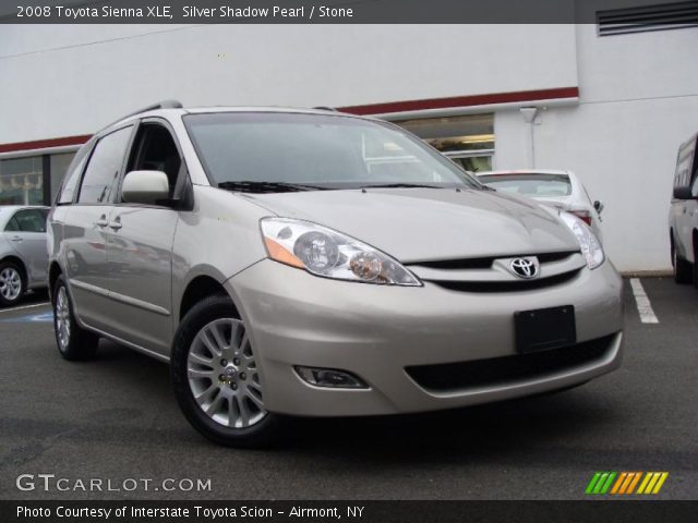 2008 Toyota Sienna XLE in Silver Shadow Pearl