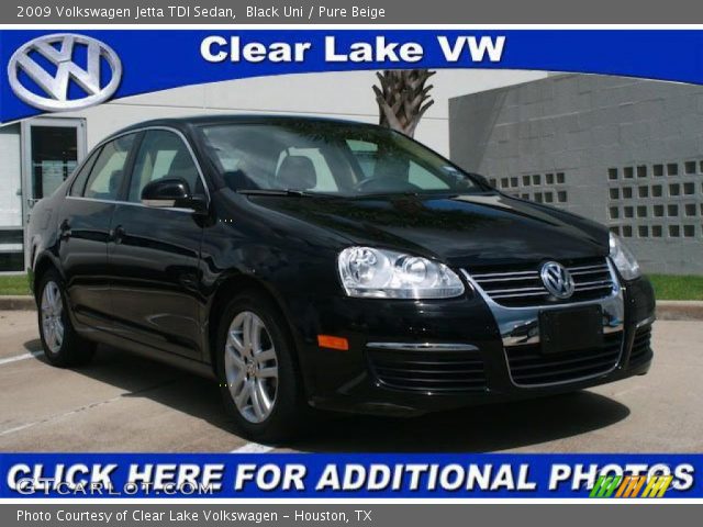 2009 Volkswagen Jetta TDI Sedan in Black Uni