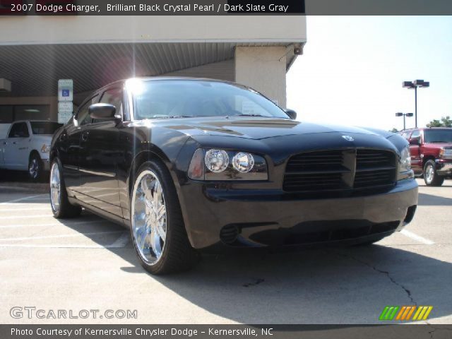 2007 Dodge Charger  in Brilliant Black Crystal Pearl