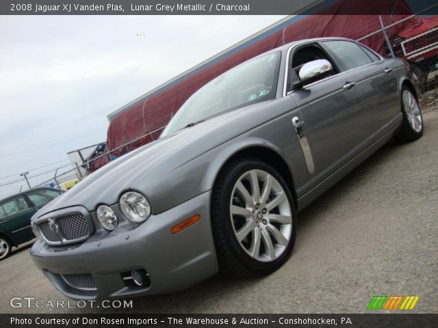 2008 Jaguar XJ Vanden Plas in Lunar Grey Metallic