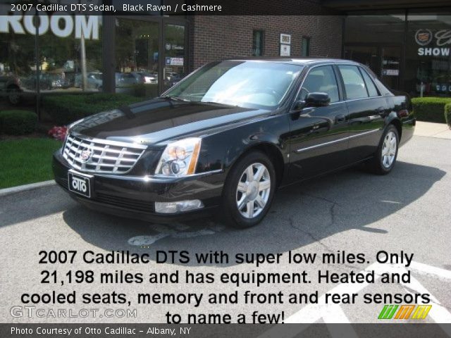 2007 Cadillac DTS Sedan in Black Raven