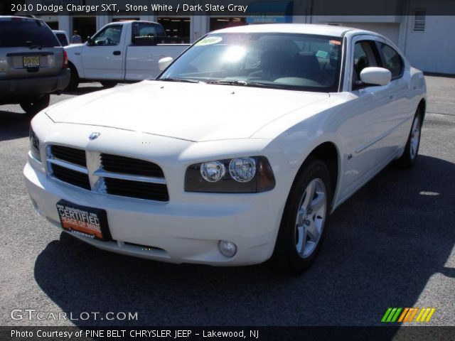 2010 Dodge Charger SXT in Stone White