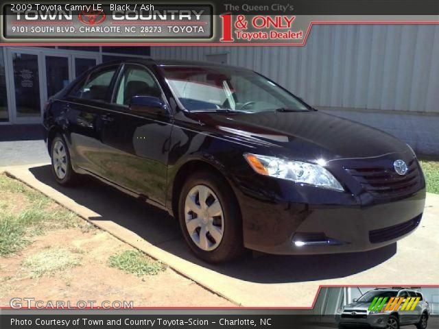 2009 Toyota Camry LE in Black