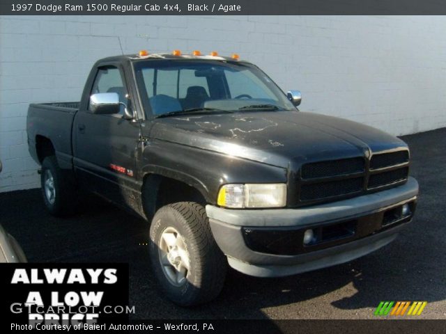 1997 Dodge Ram 1500 Regular Cab 4x4 in Black