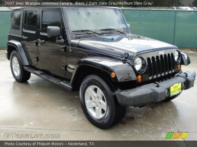2007 Jeep Wrangler Unlimited Sahara in Black