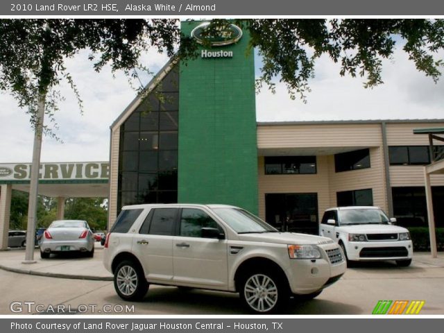 2010 Land Rover LR2 HSE in Alaska White