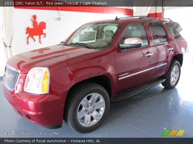 2011 GMC Yukon SLT in Red Jewel Tintcoat