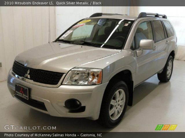 2010 Mitsubishi Endeavor LS in Quick Silver Metallic