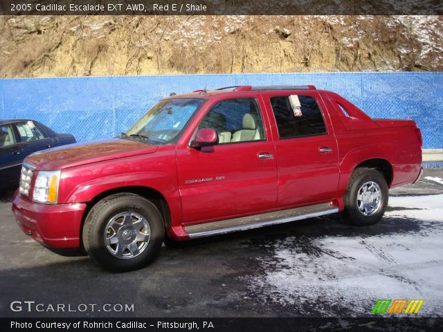 2005 Cadillac Escalade EXT AWD in Red E