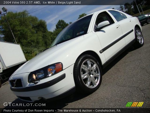 2004 Volvo S60 2.5T AWD in Ice White