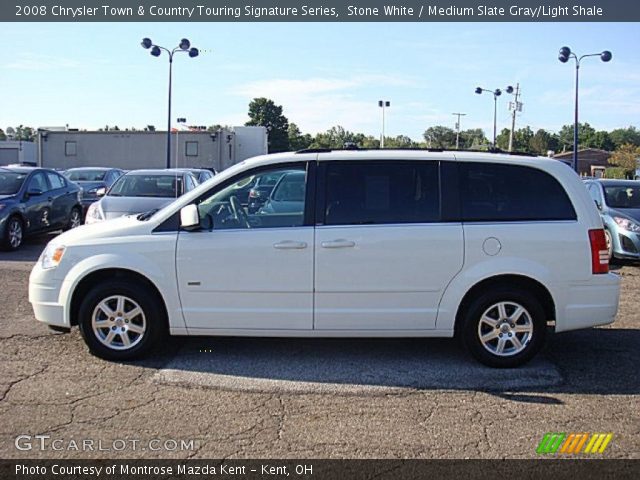 2008 Chrysler Town & Country Touring Signature Series in Stone White