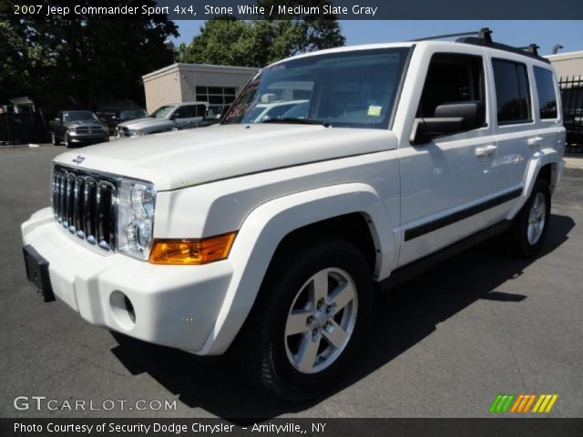 2007 Jeep Commander Sport 4x4 in Stone White