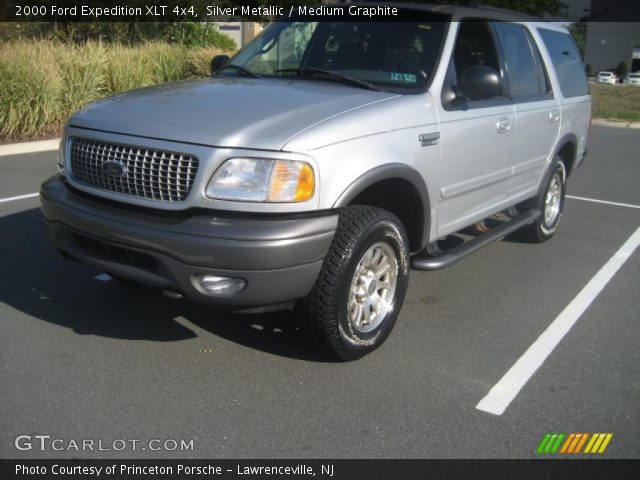 2000 Ford Expedition XLT 4x4 in Silver Metallic