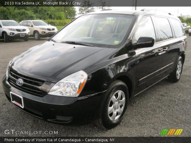 2010 Kia Sedona LX in Midnight Black