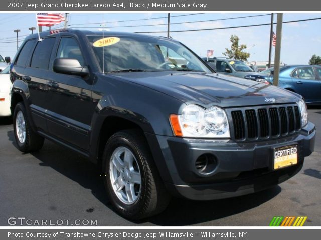 2007 Jeep Grand Cherokee Laredo 4x4 in Black