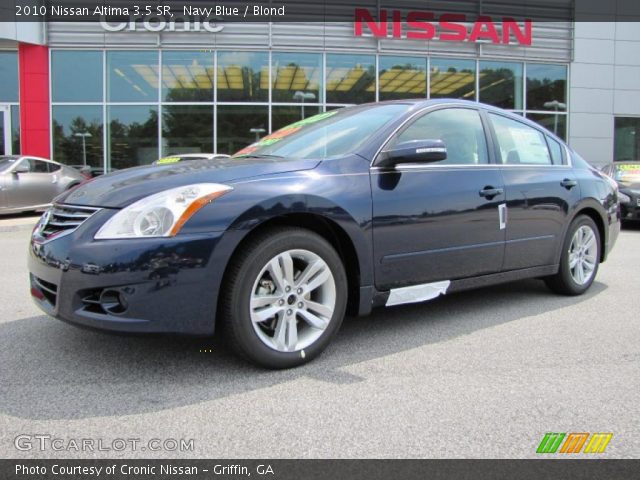 2010 Nissan Altima 3.5 SR in Navy Blue