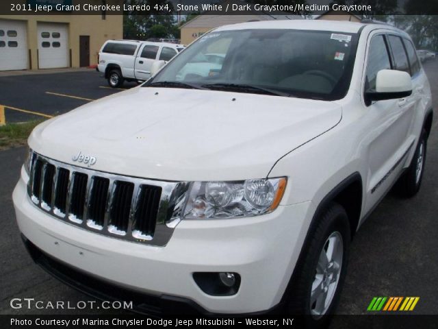 2011 Jeep Grand Cherokee Laredo 4x4 in Stone White