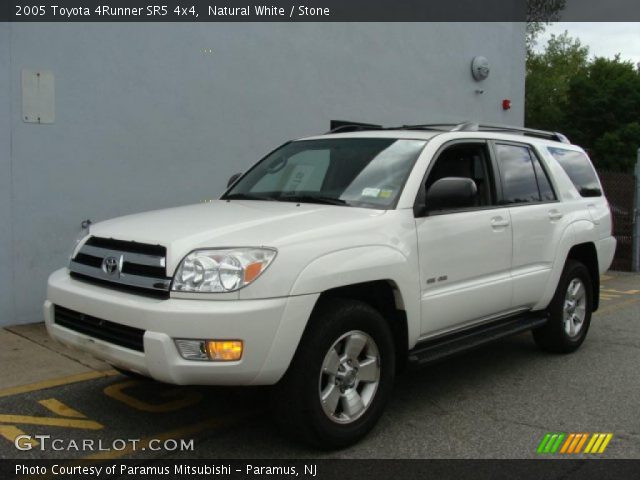 2005 Toyota 4Runner SR5 4x4 in Natural White
