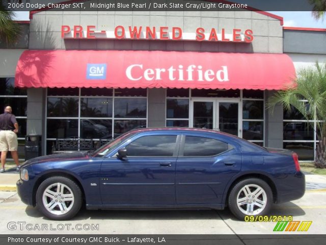 2006 Dodge Charger SXT in Midnight Blue Pearl