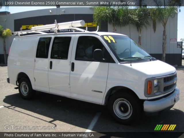 1999 Chevrolet Express 2500 Commercial Van in Summit White