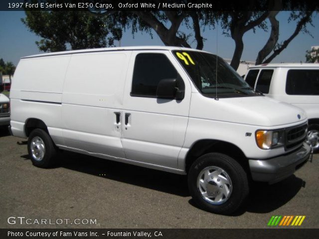 1997 Ford E Series Van E250 Cargo in Oxford White