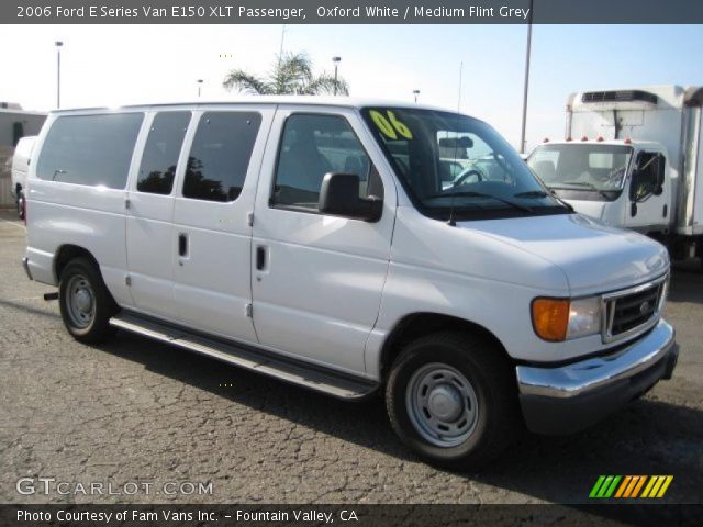 2006 Ford E Series Van E150 XLT Passenger in Oxford White
