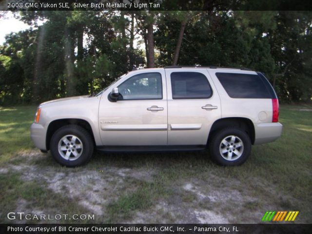 2008 GMC Yukon SLE in Silver Birch Metallic