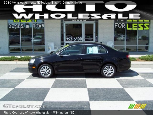 2010 Volkswagen Jetta SE Sedan in Black