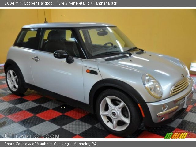 2004 Mini Cooper Hardtop in Pure Silver Metallic