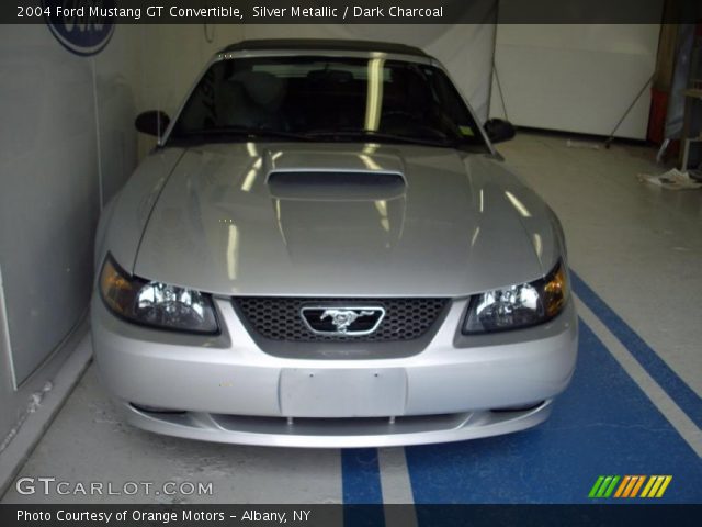 2004 Ford Mustang GT Convertible in Silver Metallic